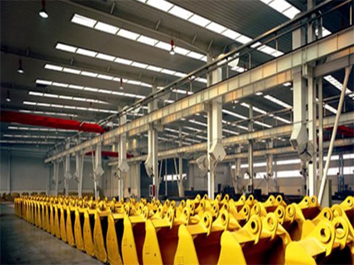 云浮徐工集团挖掘机装配车间